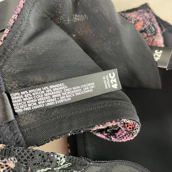Torrid NWT Lightly Lined Everyday Wire-Free Bra Floral 360° Back Smoothing 42C - Picture 11 of 11